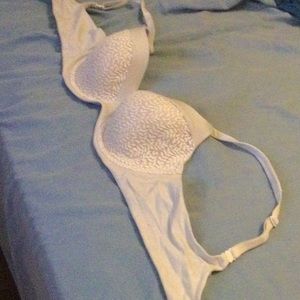 A push up bra
